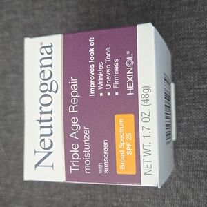 Neutrogena Triple Age Repair Moisturizer